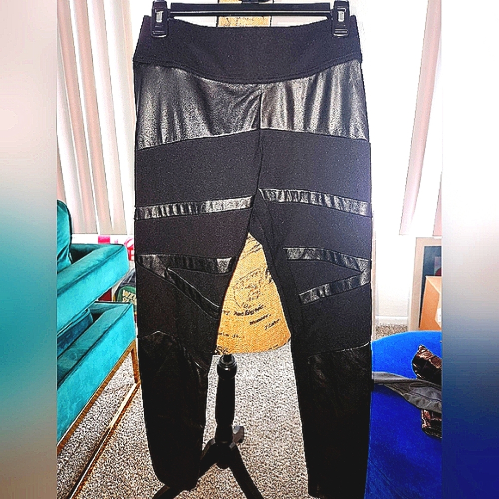 MeMoi Leggings W Leather Patches - Picture 2 of 9
